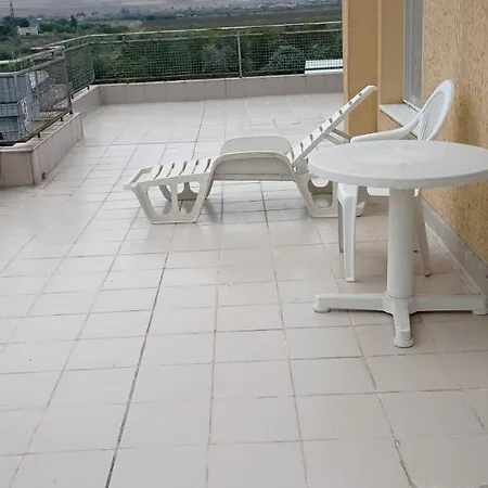 Sunny Huge With 2 Big Rooftop Balconies Just Across Supermarket Mladost サニービーチ