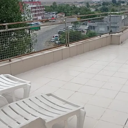 Sunny Huge With 2 Big Rooftop Balconies Just Across Supermarket Mladost * サニービーチ