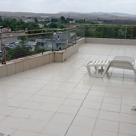 アパート Sunny Huge With 2 Big Rooftop Balconies Just Across Supermarket Mladost